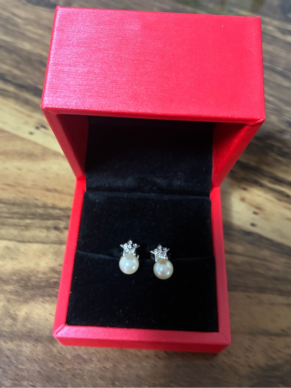 14K Gold Cultural Pearl and Diamond Star Stud Earrings